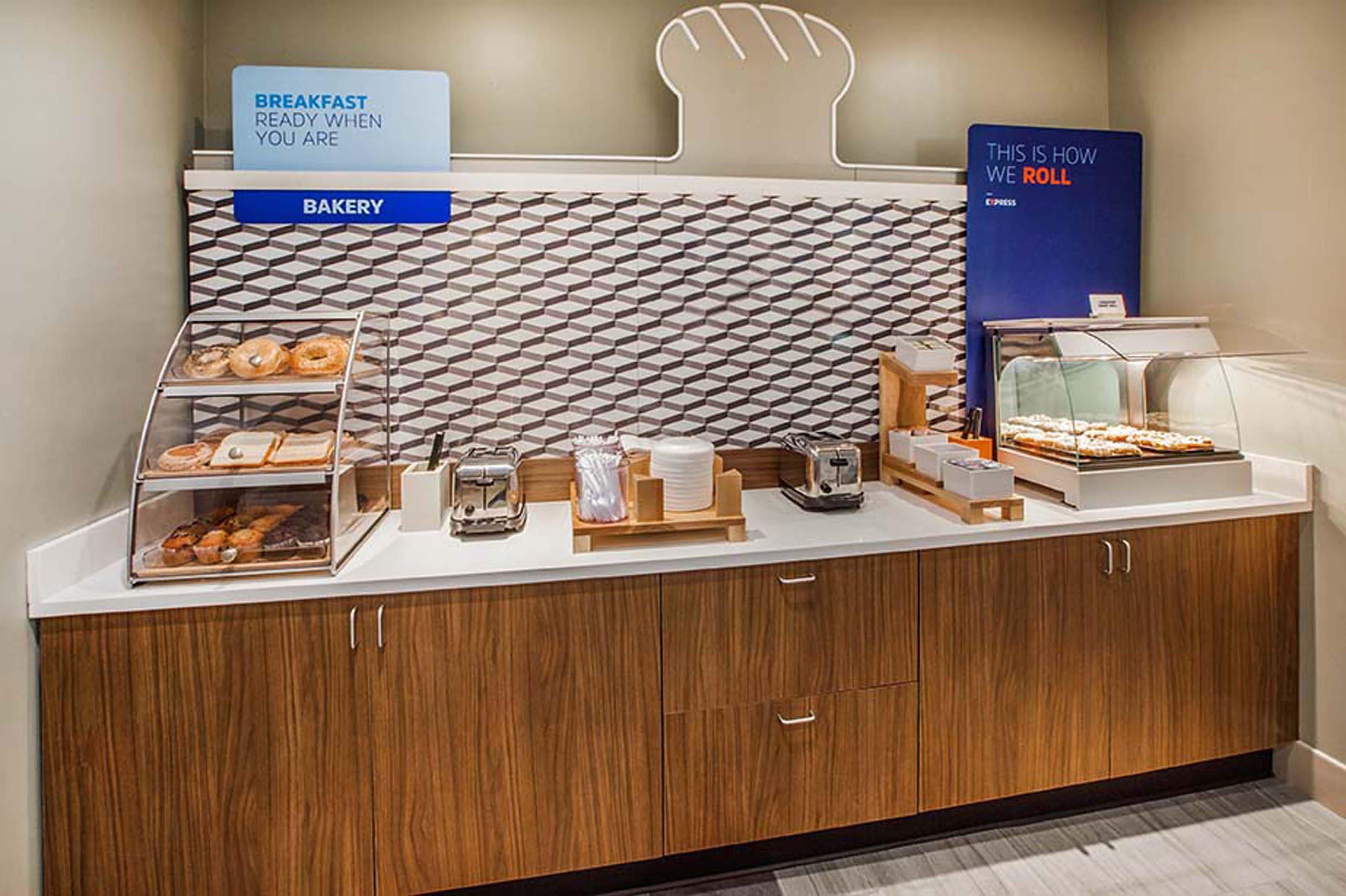 Holiday Inn Express Hotel & Suites Port Arthur, An Ihg Hotel Buitenkant foto