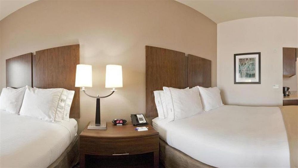 Holiday Inn Express Hotel & Suites Port Arthur, An Ihg Hotel Buitenkant foto